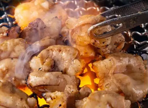 C14.ホルモン焼き3袋（味噌or醤油が選べます）