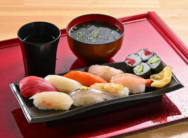 立喰いすし さくだ屋